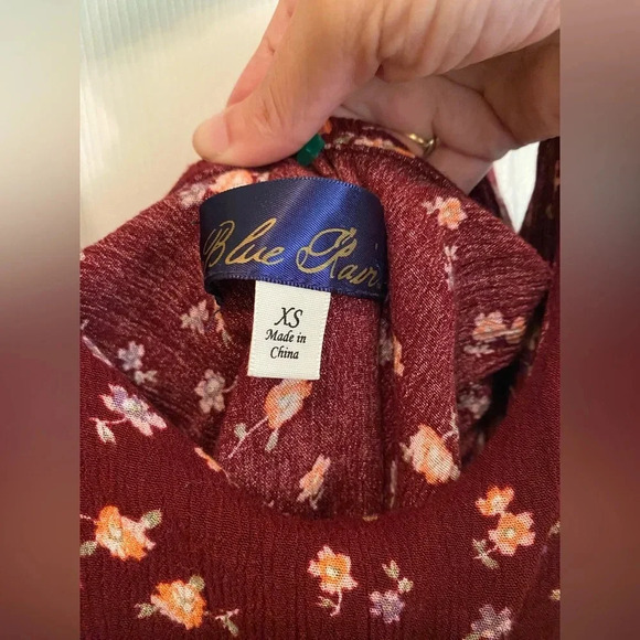 Off the shoulder top - Picture 5 of 5